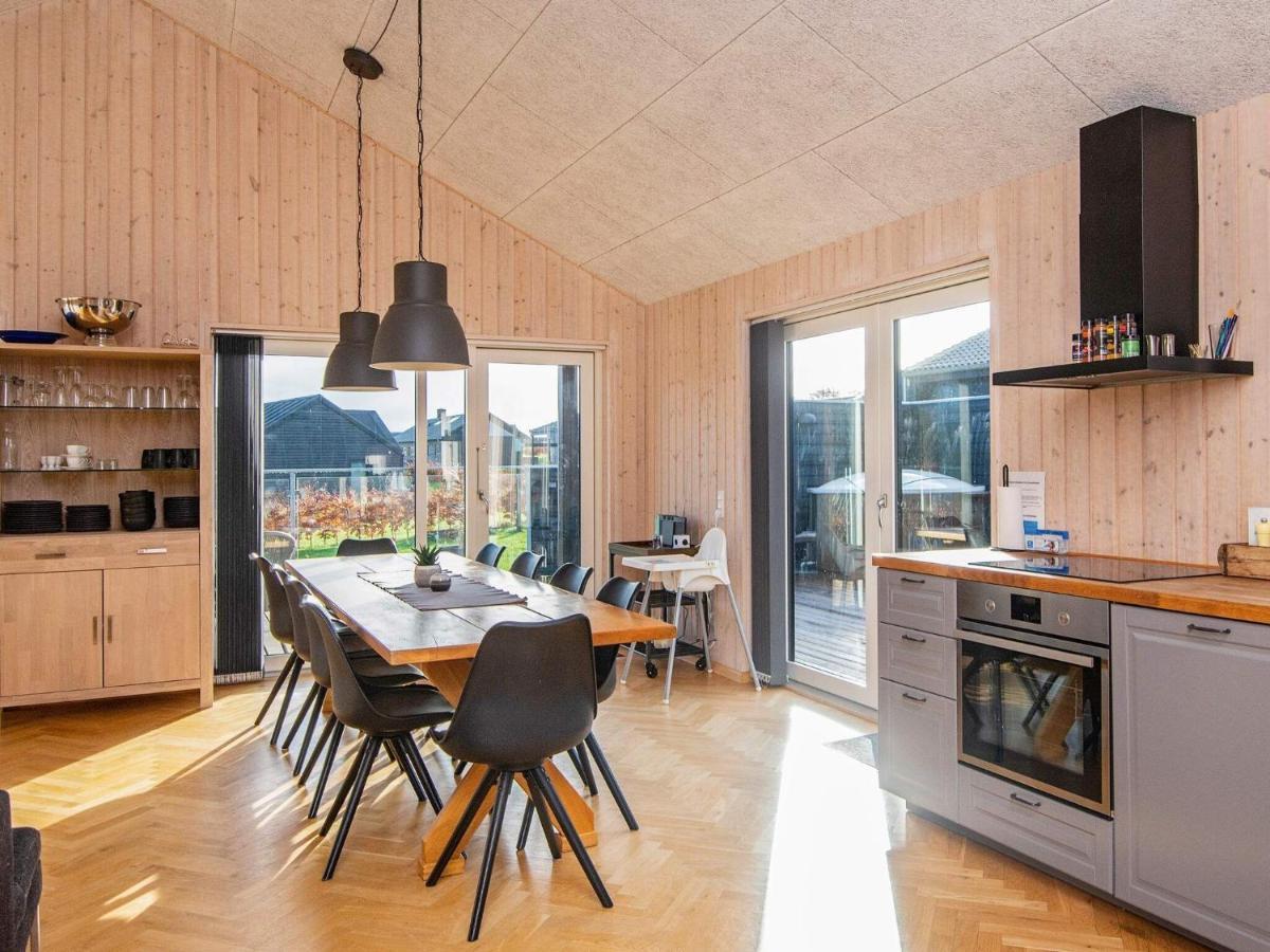 10 Person Holiday Home In Haderslev Bagian luar foto