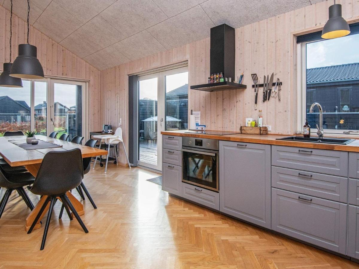 10 Person Holiday Home In Haderslev Bagian luar foto