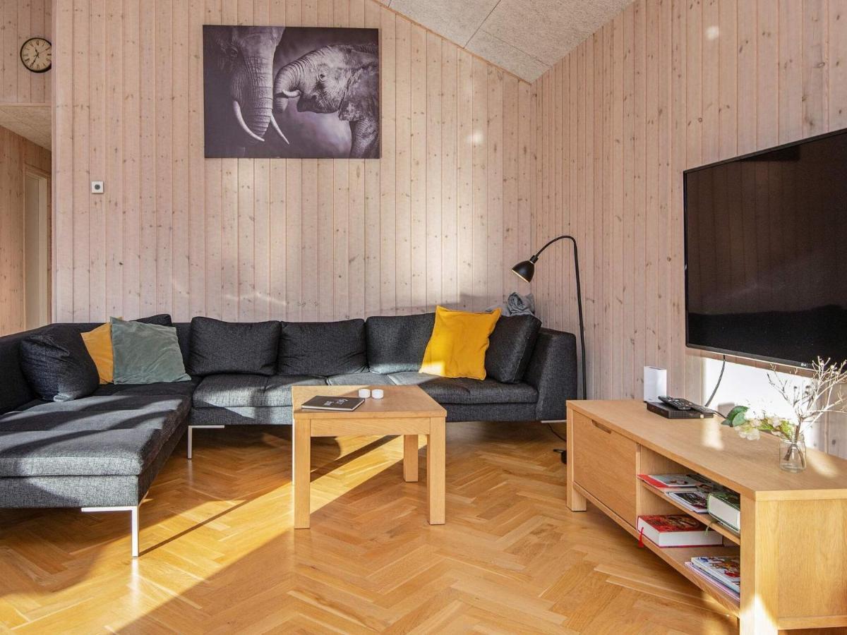 10 Person Holiday Home In Haderslev Bagian luar foto