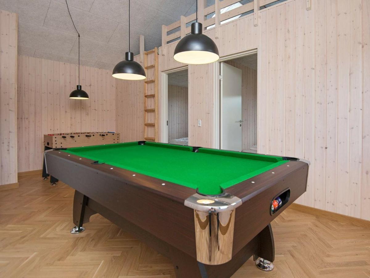 10 Person Holiday Home In Haderslev Bagian luar foto